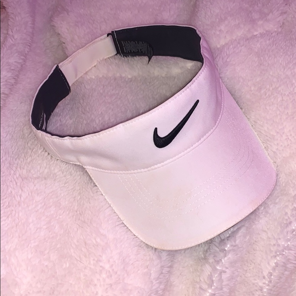white nike visor